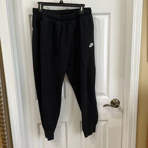 Nike sportswear club fleece Joggers, black, Large
